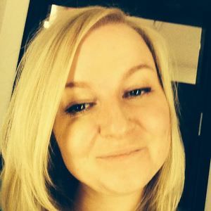 Meet your Posher, Lina